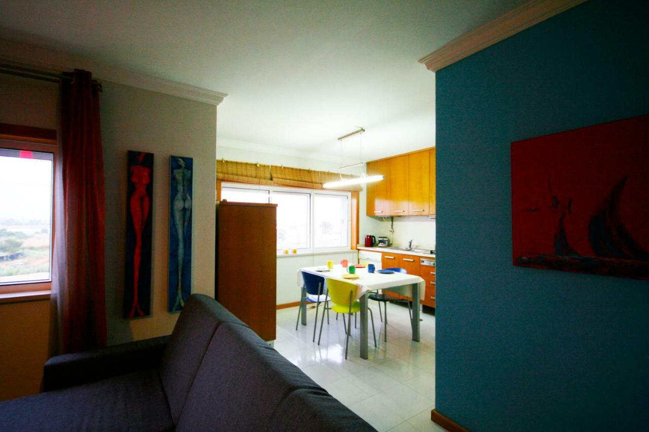 Bright Pointe 2-Bedroom Apartment - Praia da Barra Buitenkant foto