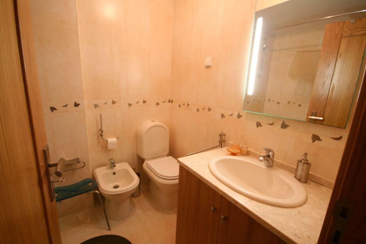 Bright Pointe 2-Bedroom Apartment - Praia da Barra Buitenkant foto